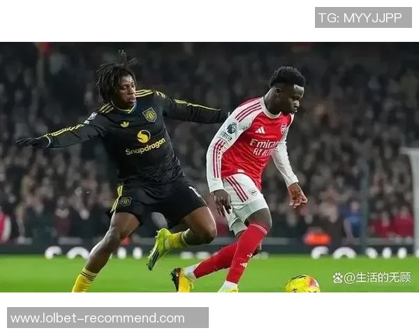 英超激战：那不勒斯与阿森纳战平乌龙球引发争议判罚引爆全场气氛